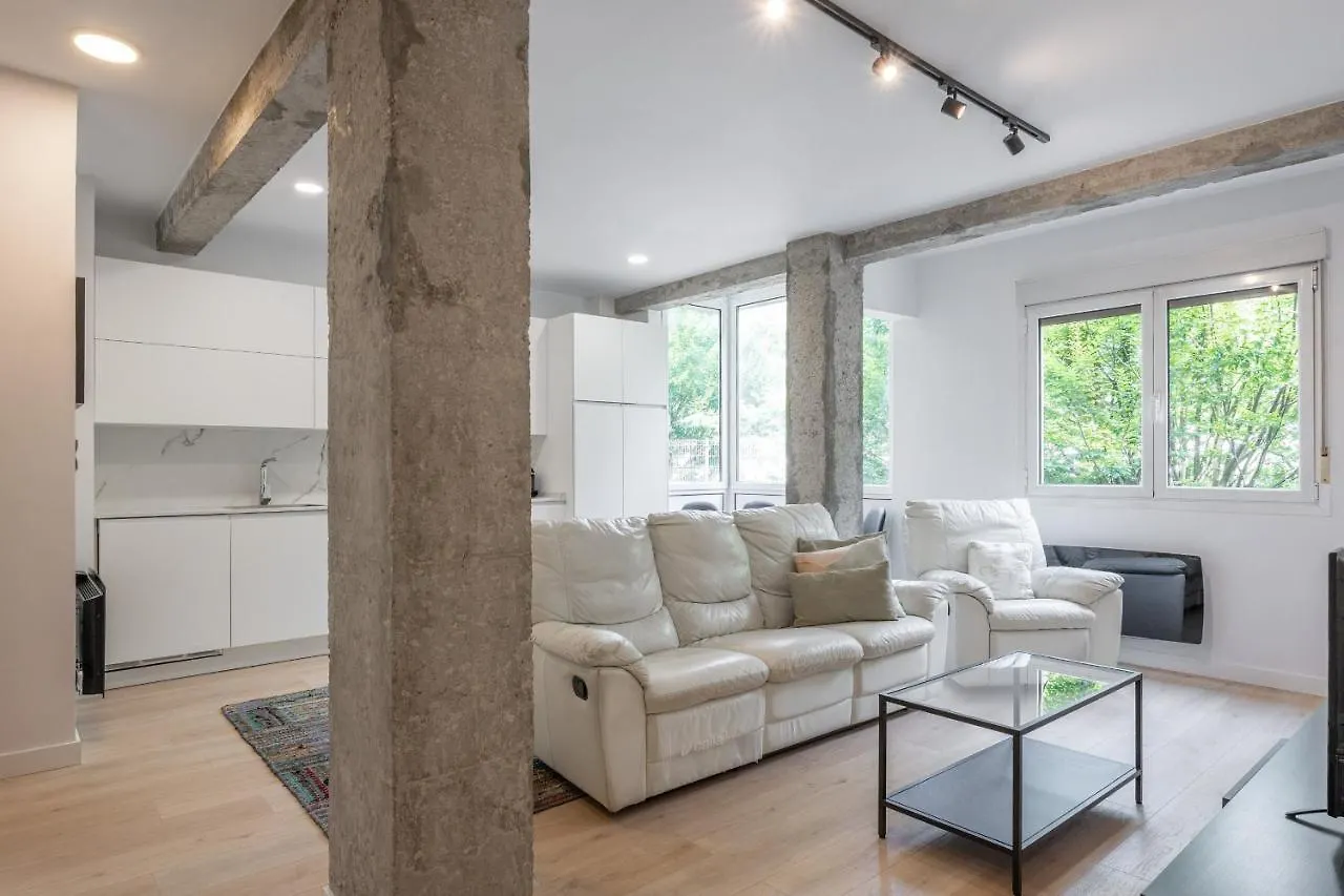 Aldapa By People Rentals San Sebastián 0*,  Hiszpania