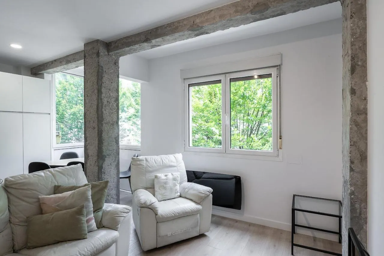 Aldapa By People Rentals San Sebastián 0*,  Hiszpania